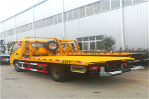 西安附近拖车救援搭电